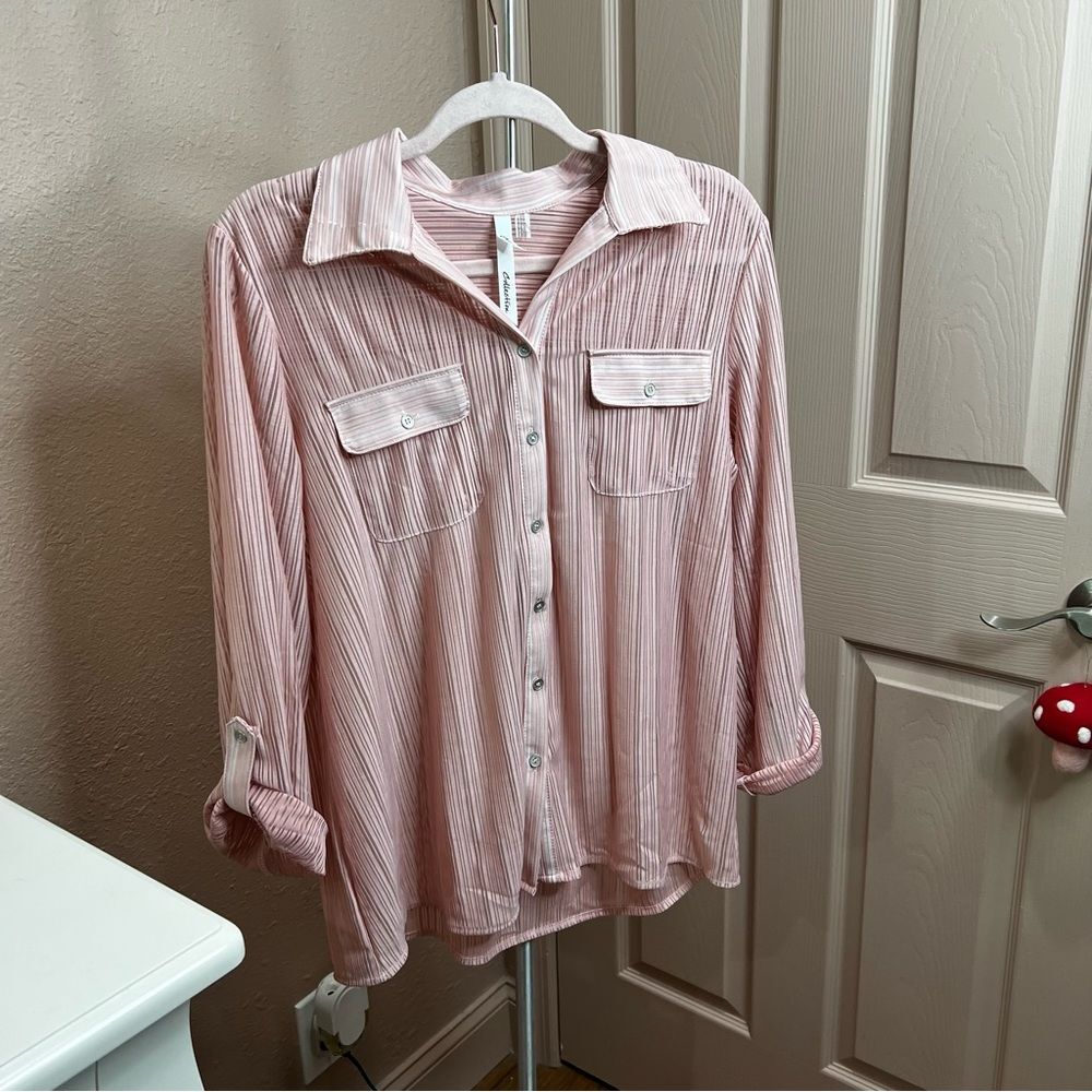 NY Collection Button Down - Picture 8 of 15